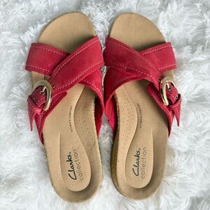 New Clarks Women's Red Slide Sandals